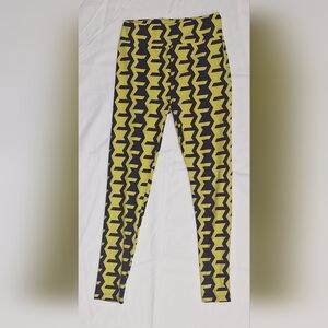 LuLaRoe Leggings One Size OS Yellow Black Zigzag Geometric Print Buttery Soft